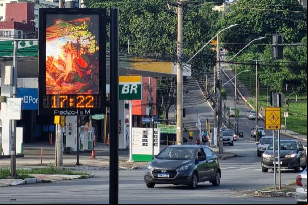 O que abre e fecha no Carnaval em Contagem