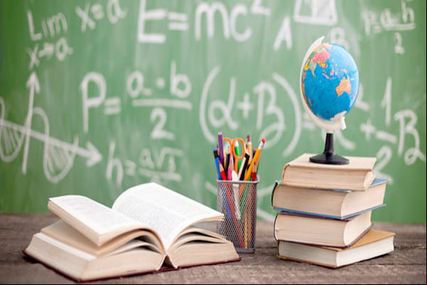 Mais educação e menos ideologia nas escolas