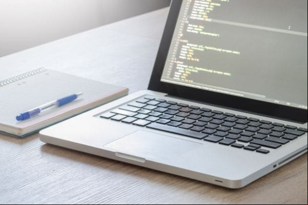 'Minas Programando’ oferece cursos gratuitos em Tecnologia da Informação