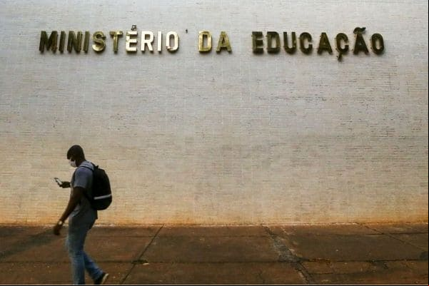 MEC cria câmaras técnicas para enfrentar efeitos da pandemia