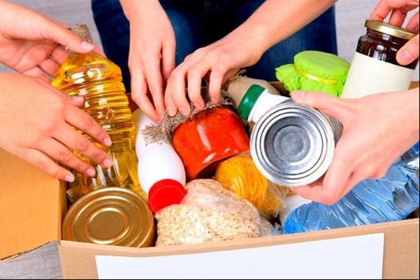 Shopping de Contagem arrecada doações para o Natal