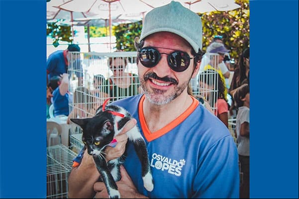 Feira de Adoção de Cães e Gatos na Praça da Liberdade