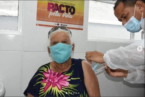 Idosos a partir de 80 anos começarão a ser vacinados em Contagem