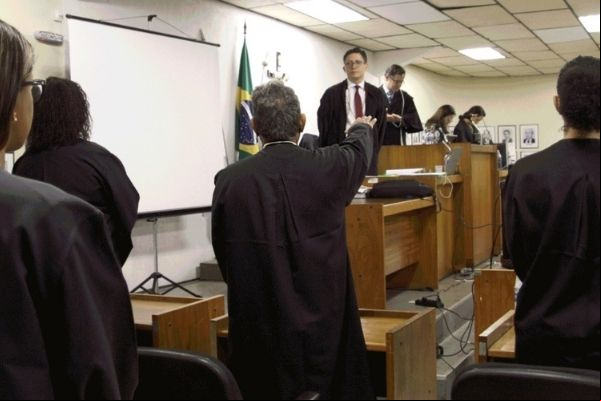 Tribunal de Justiça recebe inscrições para jurados em Contagem