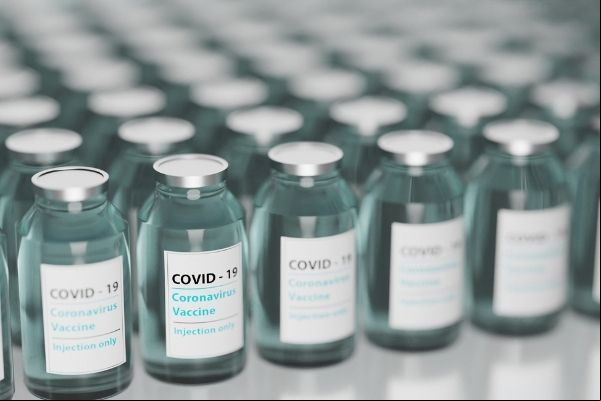 Contagem não aplicou vacinas de Covid-19 suspensas, diz prefeitura