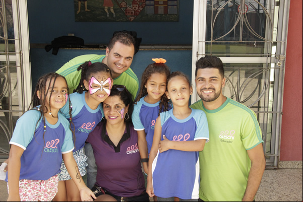 Dia das Crianças é comemorado na Associação Crescer 