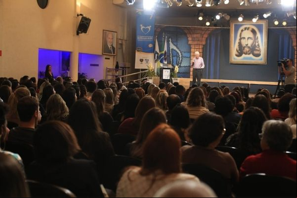 Congresso debate desigualdade social e pobreza na pandemia