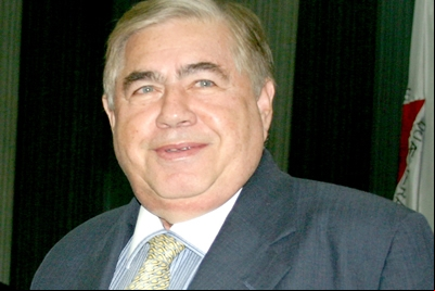 Improbidade istrativa - MP denuncia Newton Cardoso.