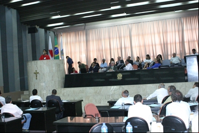 Lançamento do livro Universo 7