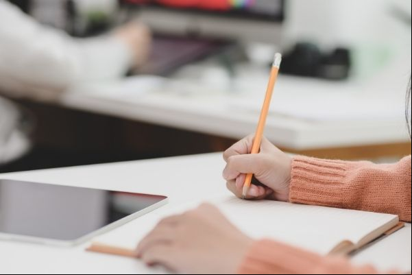Cursos gratuitos de qualificação profissional são ofertados em Contagem