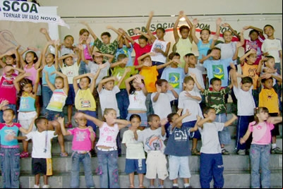 Contagem debate o futuro de suas crianças e adolescentes.