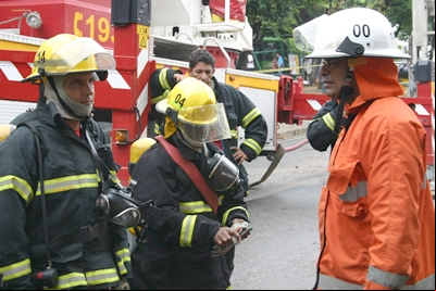 Corpo de Bombeiros realiza treinamentos em Contagem