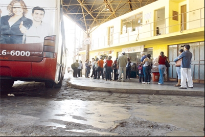 Sem acordo, rodoviários podem retomar greve