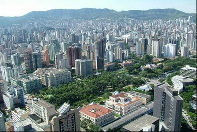 O que abre e fecha na capital durante o feriado