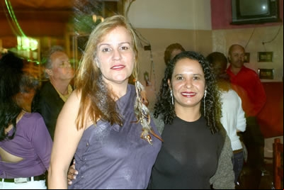 Festa Tunel do Tempo anima a noite no Restaurante Alta Energia.