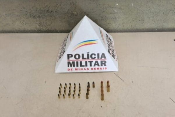 Briga entre vizinhos termina em detenções em Contagem