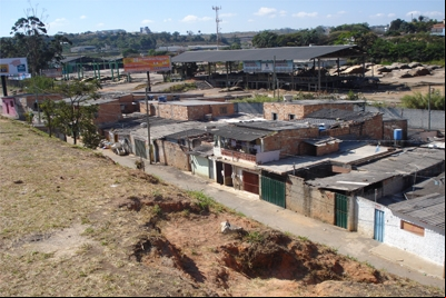 Obras de saneamento e construção de bacias removerão 1,3 mil famílias