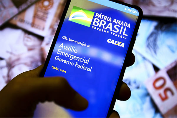 Beneficiários do Auxílio Brasil, devem comparecer às UBSs para evitar bloqueio