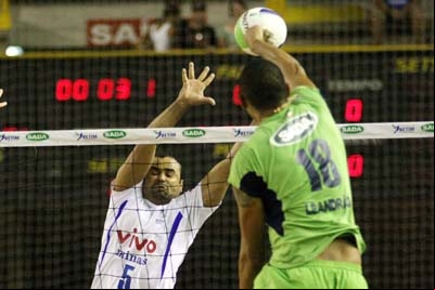 Vivo Minas e Sada Cruzeiro, jogo de Vôlei em Contagem