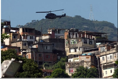 Tiroteio atinge prefeitura do RJ