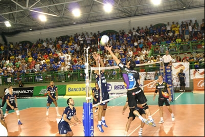 Sada/Cruzeiro vence o Vôlei Futuro no tie-break