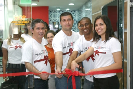 Escala Construções e Empreendimentos inaugura loja de vendas em Contagem