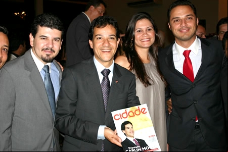 Carlin Moura é Capa da Cidade