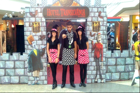 Parque do filme Hotel Transylvania anima crianças no Itaú Power Shopping