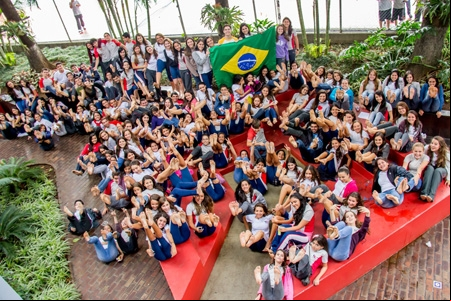 “Um dia sem sapatos”, solidariedade com pés descalços