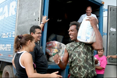 Natal de Todo Coração arrecada quase 3 mil cestas.