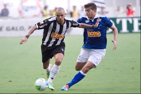 Empate marca o primeiro jogo da decisão do Campeonato Mineiro 