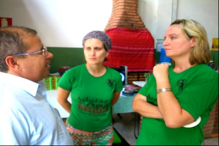Almoço vegetariano em prol dos animais