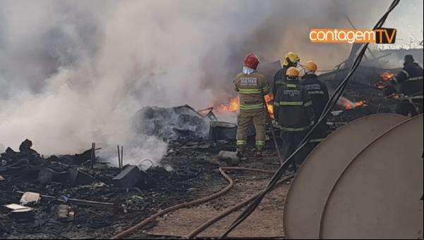 Incêndio no bairro Morada Nova, assusta moradores